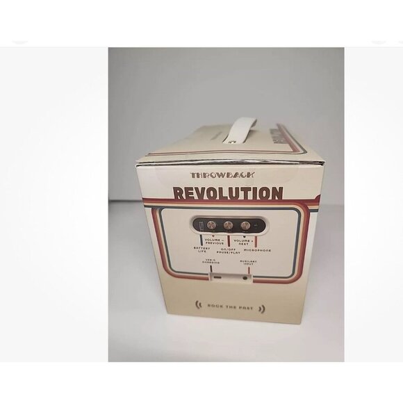 Throwback Revolution Bluetooth Wireless Speaker FM Radio, Vintage Retro look New - Picture 3 of 6